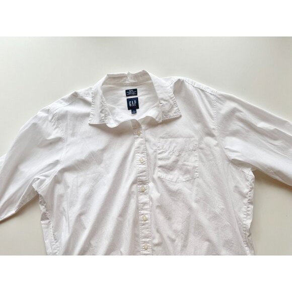 NWT GAP Optic White Organic Cotton Poplin Oversized Button-Up Big Shirt, Size M - Picture 7 of 16
